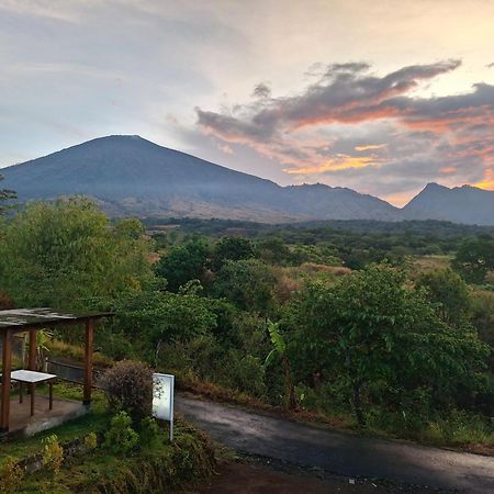 Family Rinjani Bungalow Sajang 외부 사진